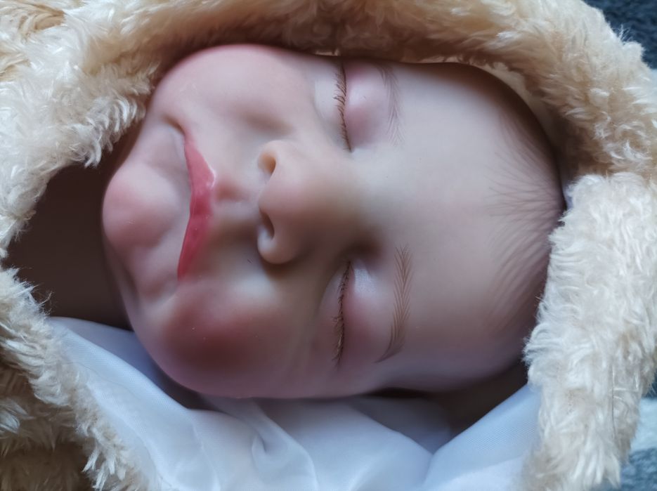 Sprzedam lalkę jak prawdziwe dziecko