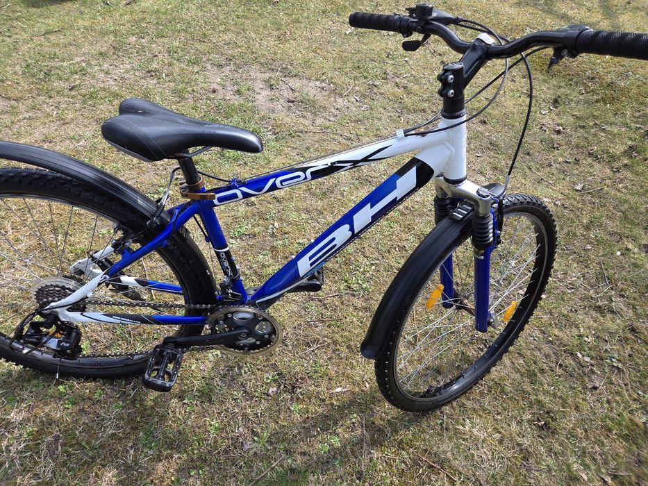 Велосипед BH OVERX  26 колеса,рама S,Shimano,