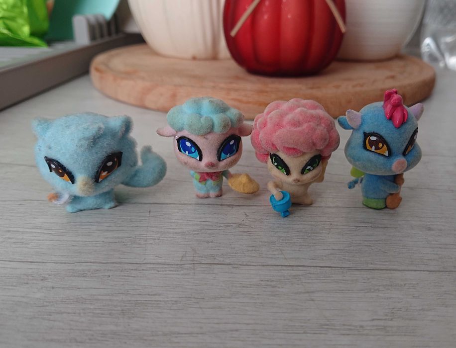 Игрушки мини фигурки животные плюшевые