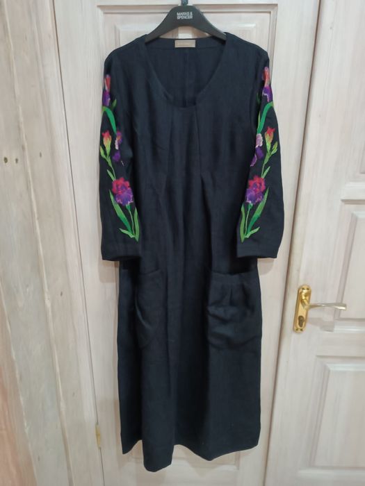 Льняне вишите плаття р. 46