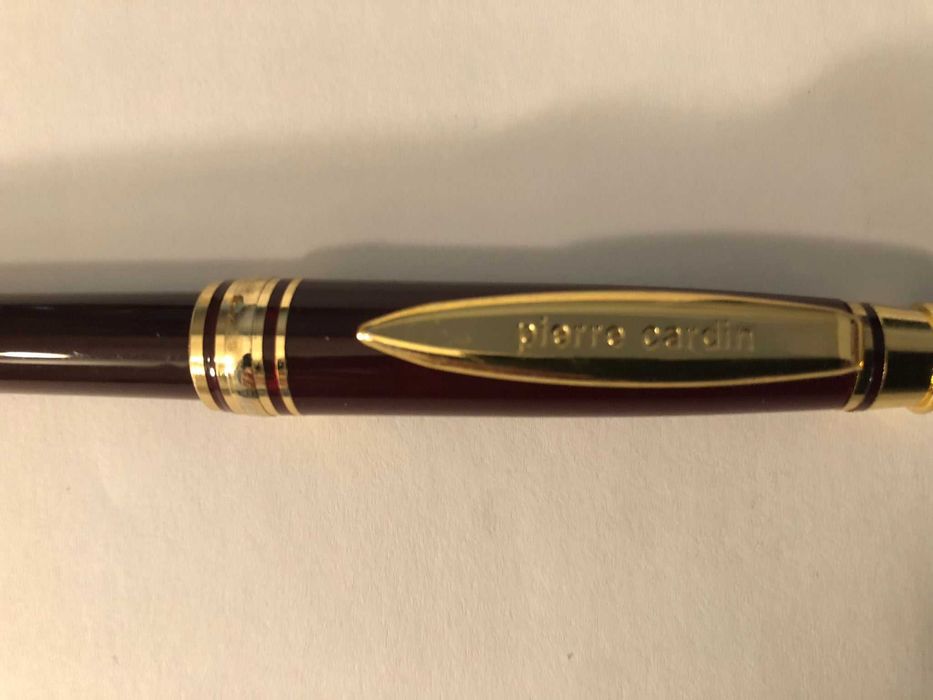 Caneta Esferográfica Pierre Cardin