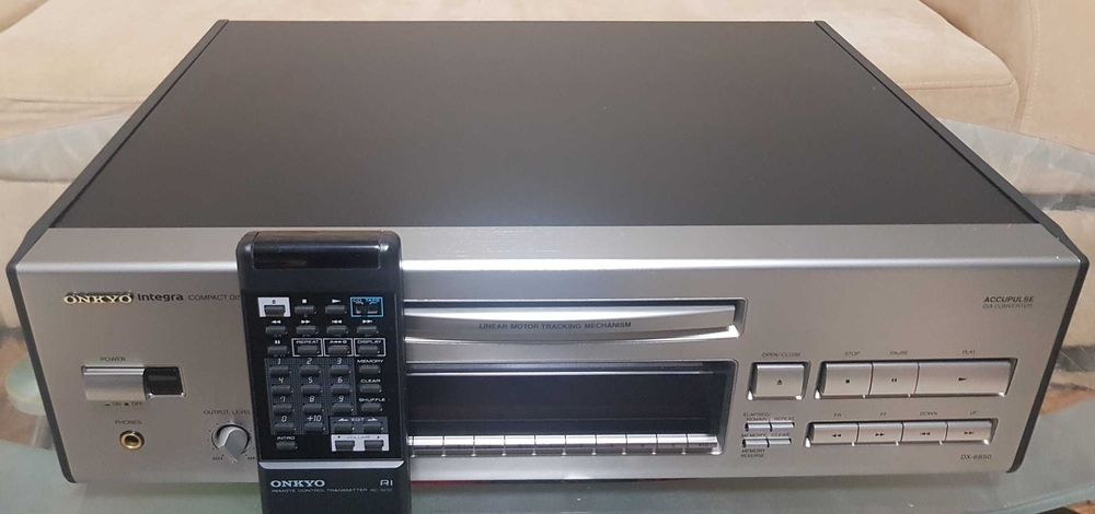 CD проигрыватель Onkyo Integra DX-6850/Silver/ Optical made in Japan