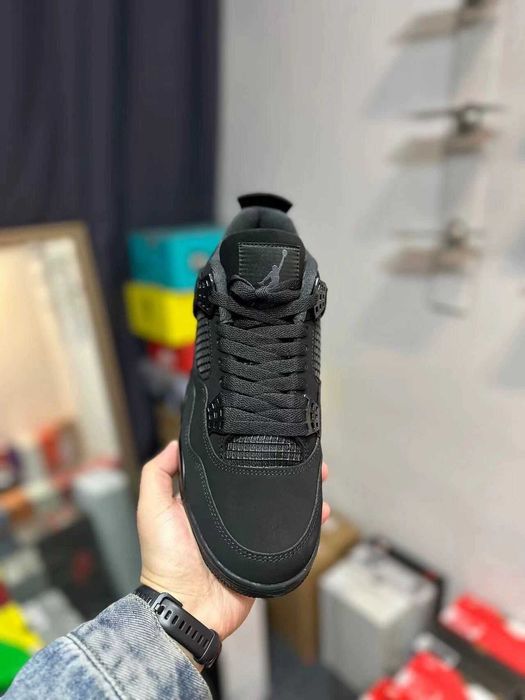 AJ4_Retro_Black_Cat 43