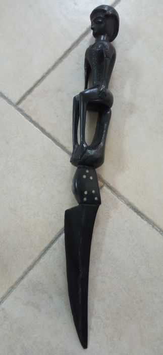 Peças originais de artesanato africano