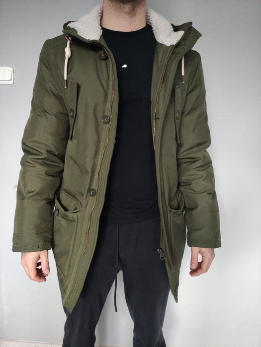Zimowa kurtka z kapturem / parka – oliwkowa