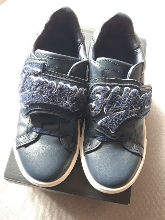 Tommy Hilfiger buty trampki,mokasyny r 35 oryginalne na rzepy stan ide