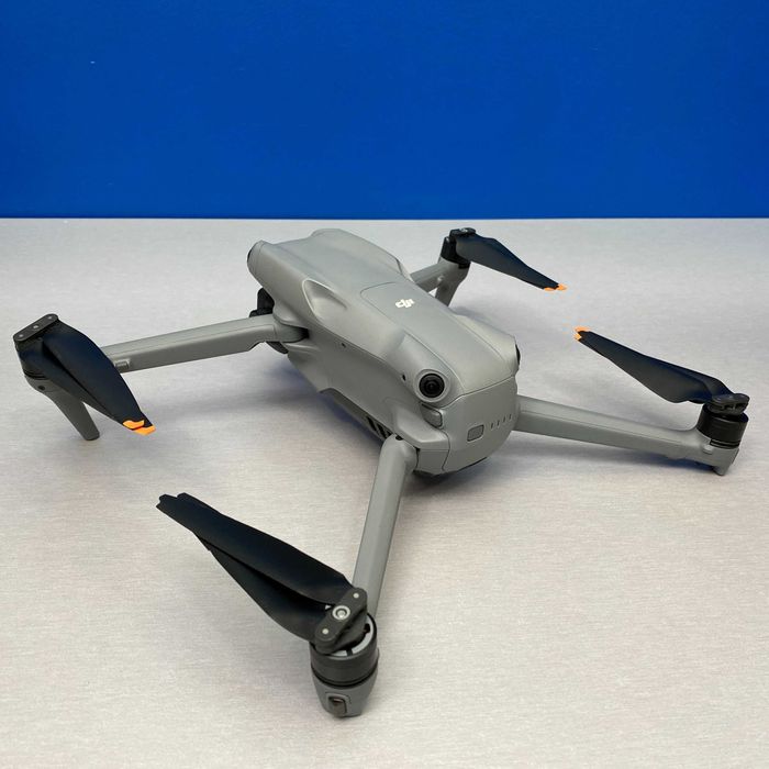 DJI Air 3 (DJI RC-N2)