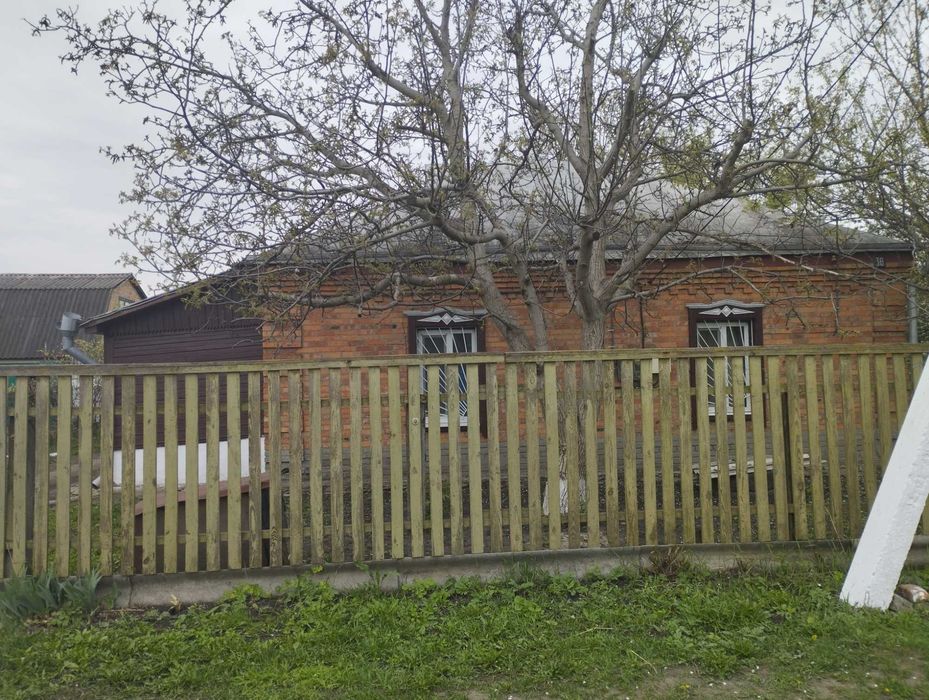 Продається будинок у смт.Сахновщина-5 хвилин до центру!