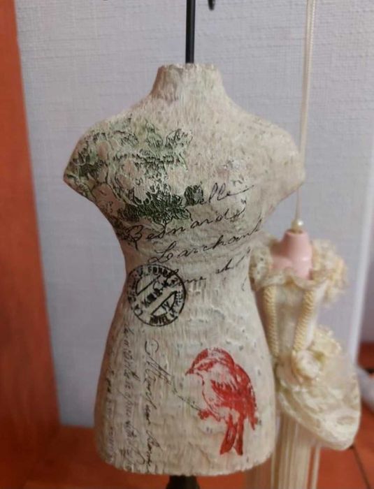 Підставка для прикрас