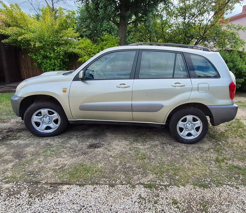 Toyota     Rav 4