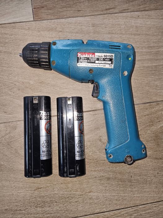 Wkrętarka Makita 6015D