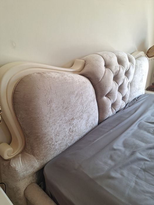 Conjunto de Quarto Completo Estilo Clássico Europeu / Francês (Excelente Estado)