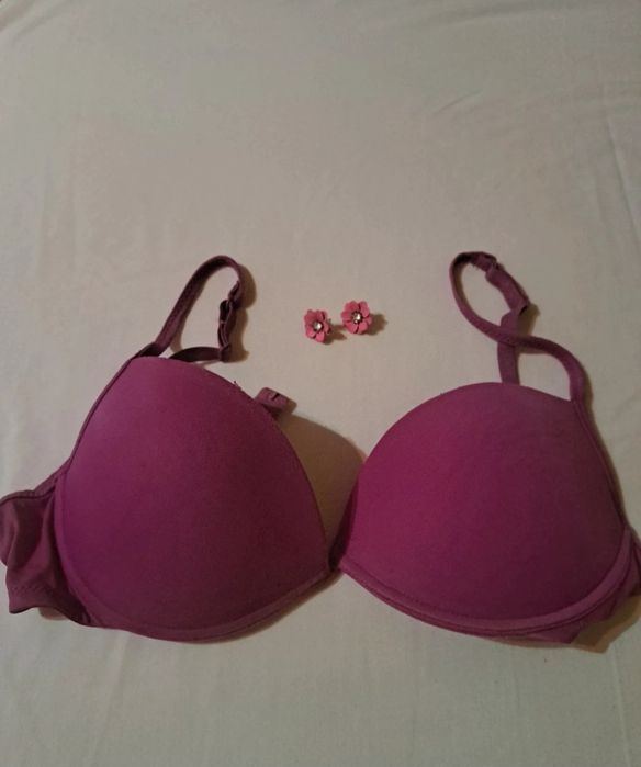 Sutiã magenta...