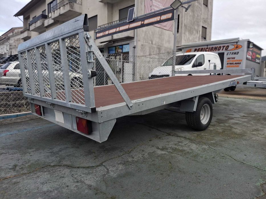 Atrelado / Reboque Plataforma Basculante LIDER