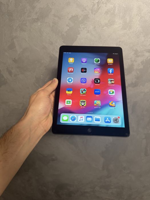 iPad Air 9.7” Планшет Apple  Айпад