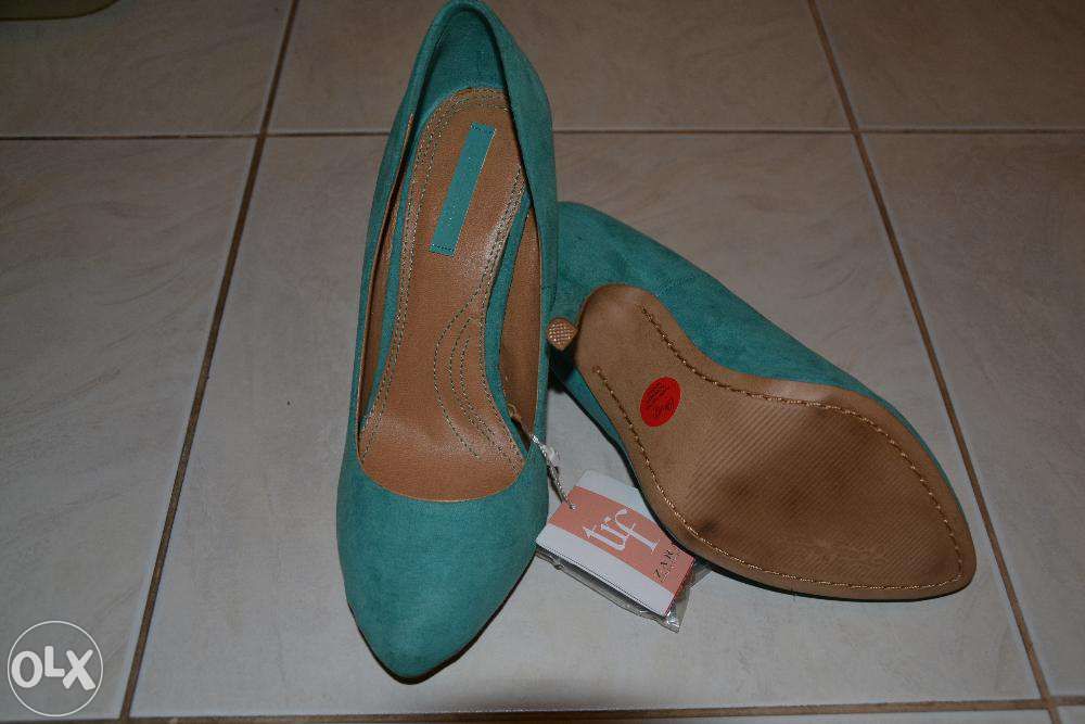 Nowe pistacjowe szpilki / czółenka zara 38