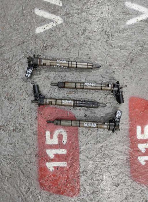 03L130277A-Насос форсунка