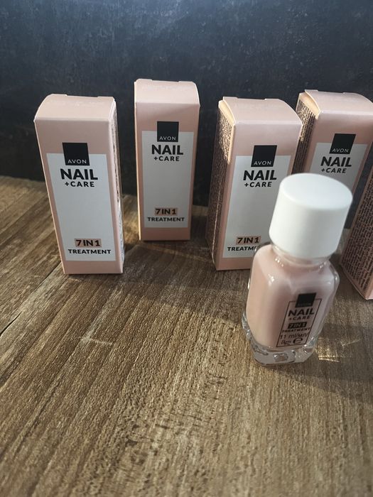 Avon kuracja do paznokci 7w 1