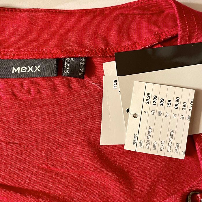 Bluzka damska M MEXX dekold woda łańcuszek czerwona NOWA - PROMOCJA