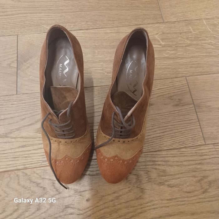 Buty damskie obcas