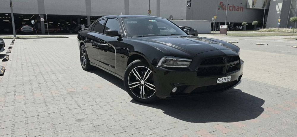 Wynajem auta do ślubu, dodge Charger