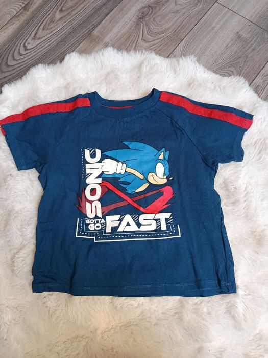 T-shirt Sinsay rozmiar 110