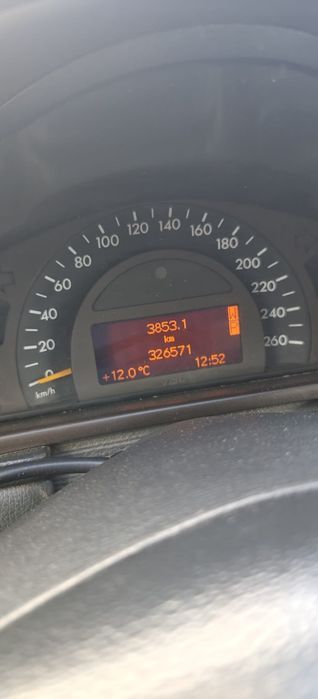 Vendo Mercedes C270 cdi