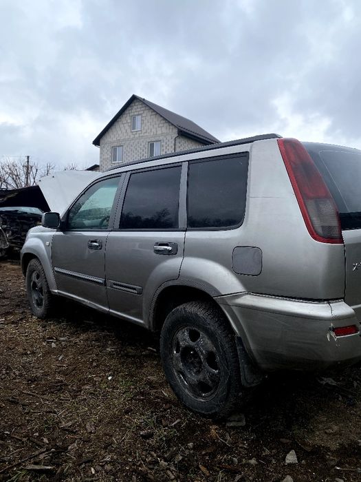 Nissan Xtrail t30 2.2 дизель можливий обмін
