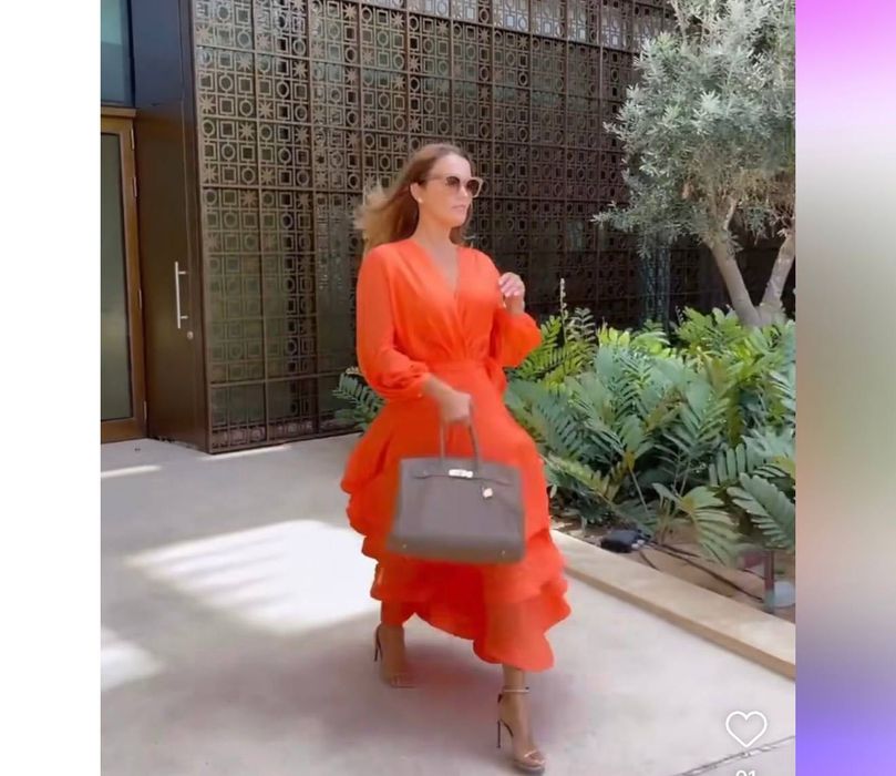 Вишукане плаття , Будь стильна та в тренді , Розмір М-Л