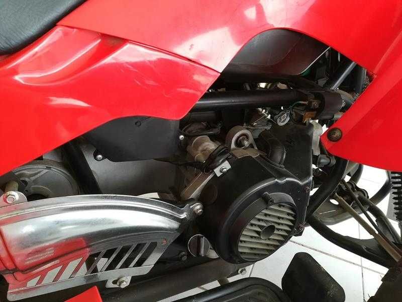 Moto 4 Best 125 - Usada