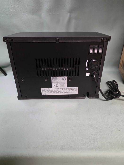 Elegancki kominek elektryczny 600/1200W realistyczny płomień LED