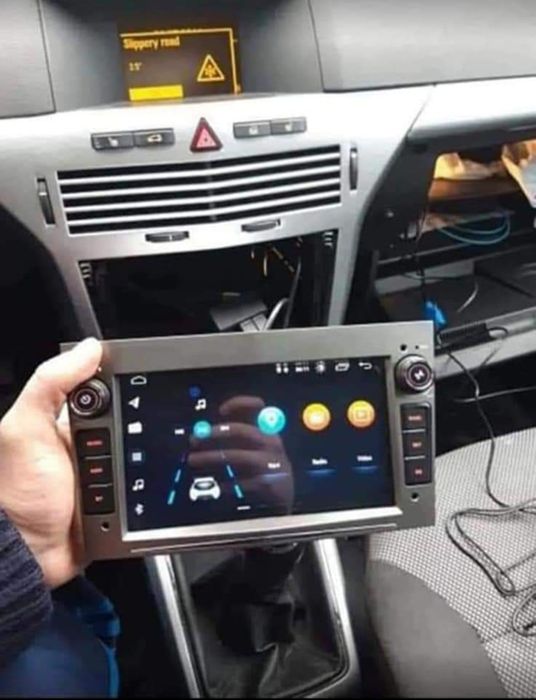 Rádio Android 14 com GPS Opel Astra, Vectra, Corsa, Vivaro, (Novo)