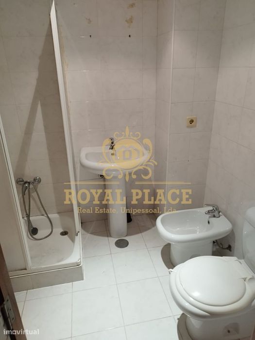 Apartamento T2, Paços de Brandão