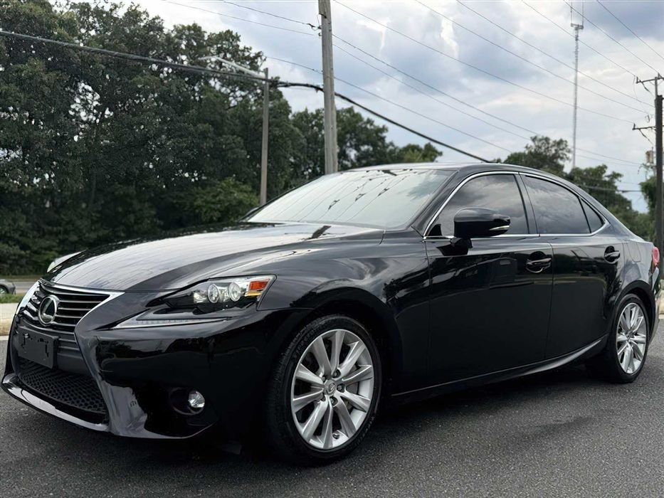 Lexus IS 300      2016