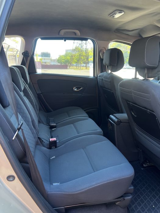 Продам Renault Scenic