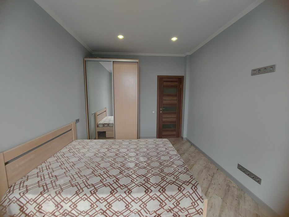 Квартира з новим ремонтом в  ЖК "Парк Таун", 85 кв.м.!