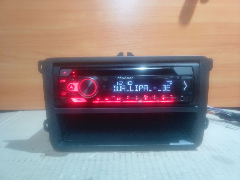 Автомагнітола Pioneer DEH-S320BT Bluetooth, USB, AUX, CD