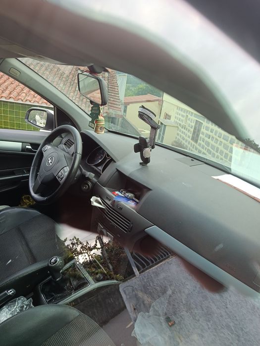 Opel astra 1300 ano 2006 — photo 3