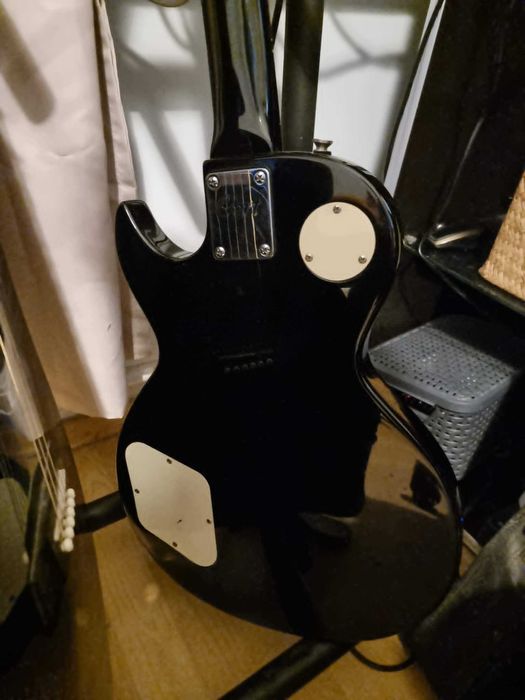 Gitara CORT 100CR