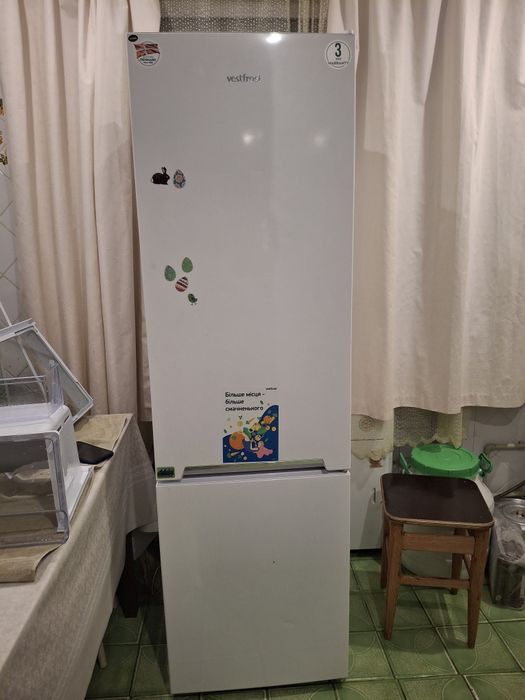 Продам холодильник Vestfrost