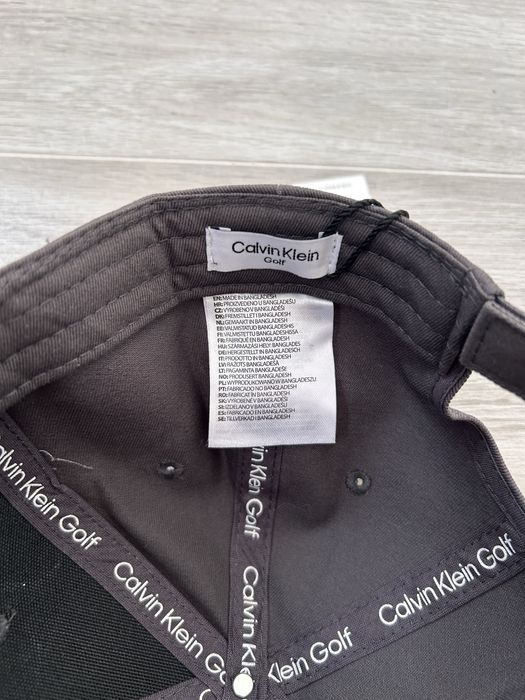 Nowa czapka z daszkiem Calvin Klein