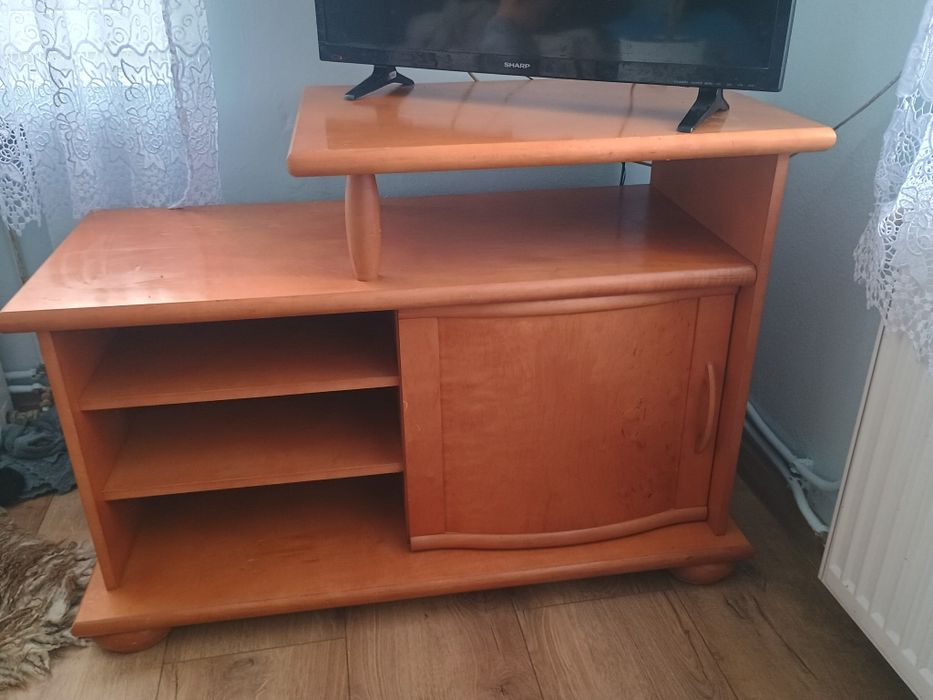 Szafka rtv pod telewizor