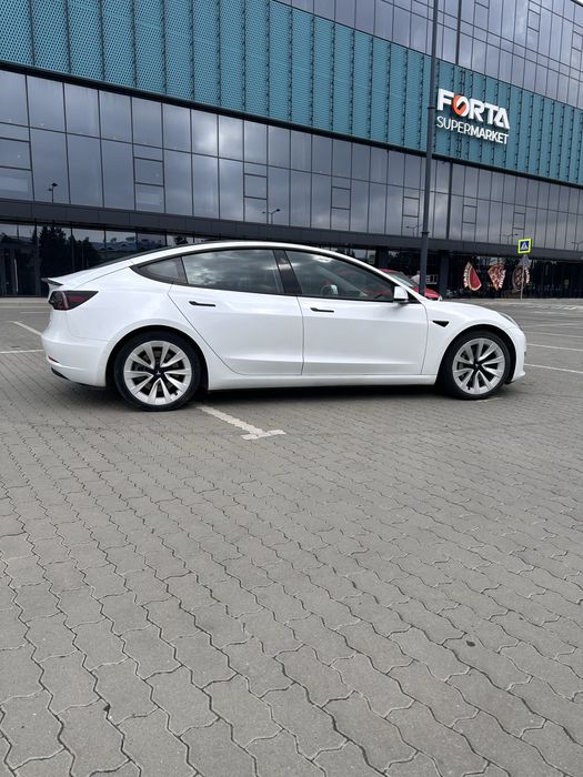 Tesla model 3 long range dual motor рестайлінг!