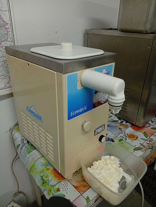 Automat,maszyna do bitej smietany Carpigiani Eco Vip