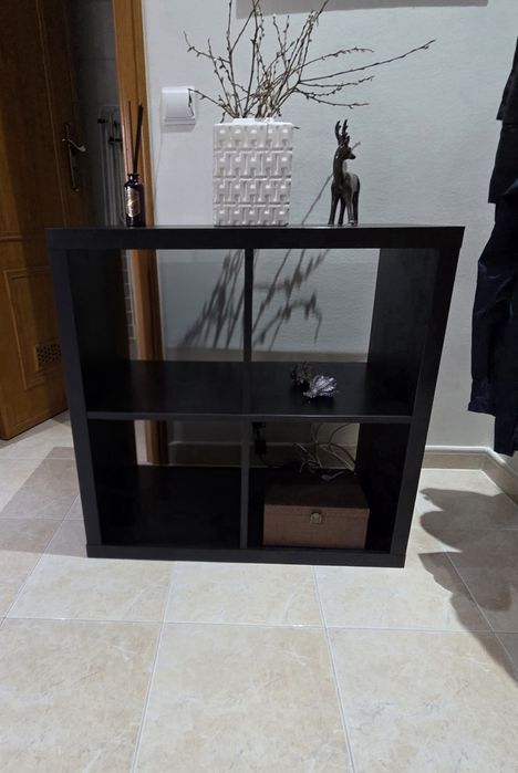 Estante preta nova - FAÇO ENTREGA