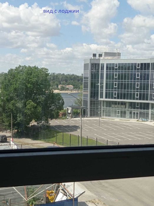 продам трехкомнатную квартиру, новострой, жк Легенда