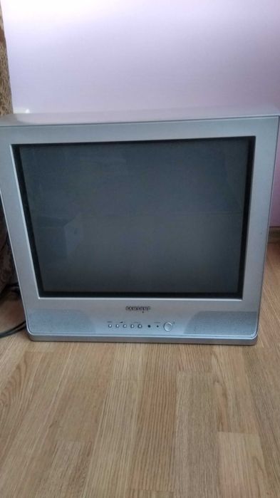 Телевізор Самсунг у доброму стані