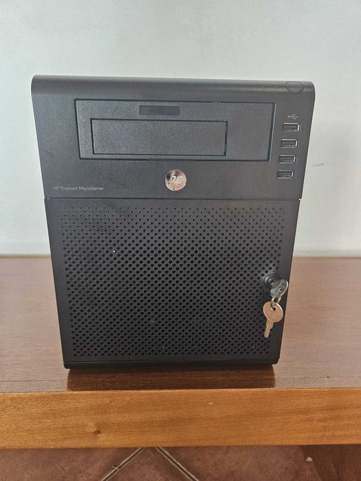 Micro Servidor HP Micro G7 N54L