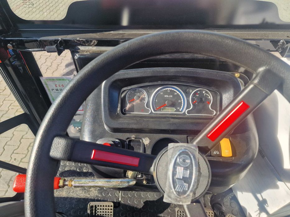 Ciągnik YTO NMF554C 55km  Doosan 4 cylindry Euro 5 PROW PROMOCJA 2025