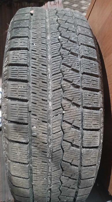 Продам терміново Колеса 2 шт  зима 185/65 R14